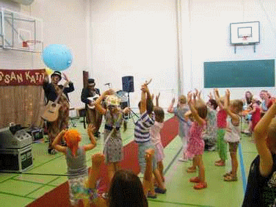 Some from the audience gets the ball after game!