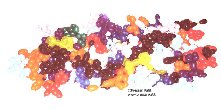 Apunani käytän kompuraa / Till hjälp använder jag kompressor / Have to use compressor