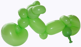 Moottipyörä jalalla / Motorcykel med stag / Motorbike with a kickstand